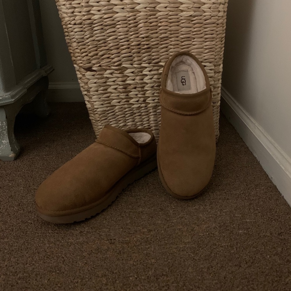 Ugg classic slipper